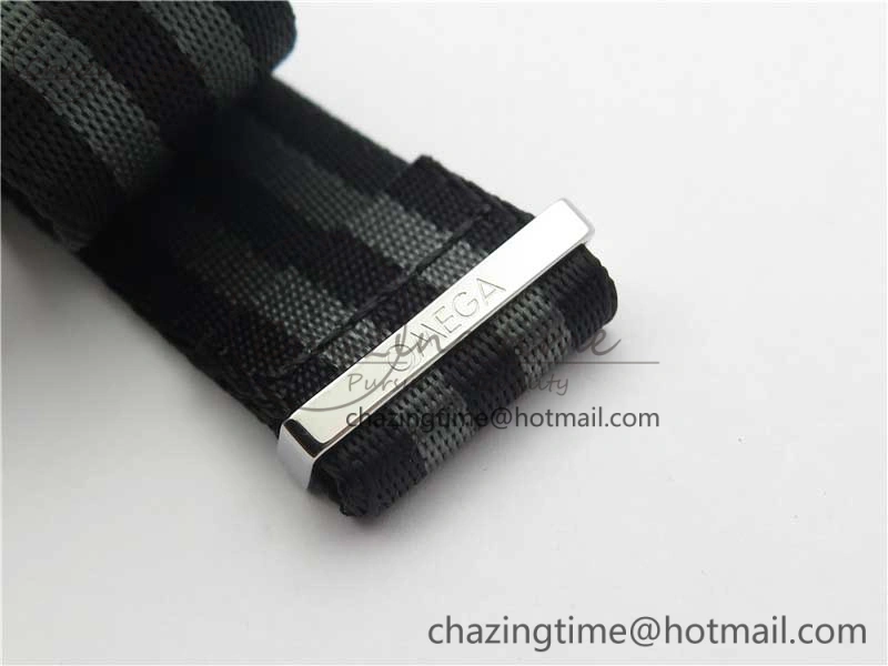 Seamaster Diver 300M Real Ceramic Case VSF 1:1 Best Edition on Black Rubber Strap A8806 (Free Nato)