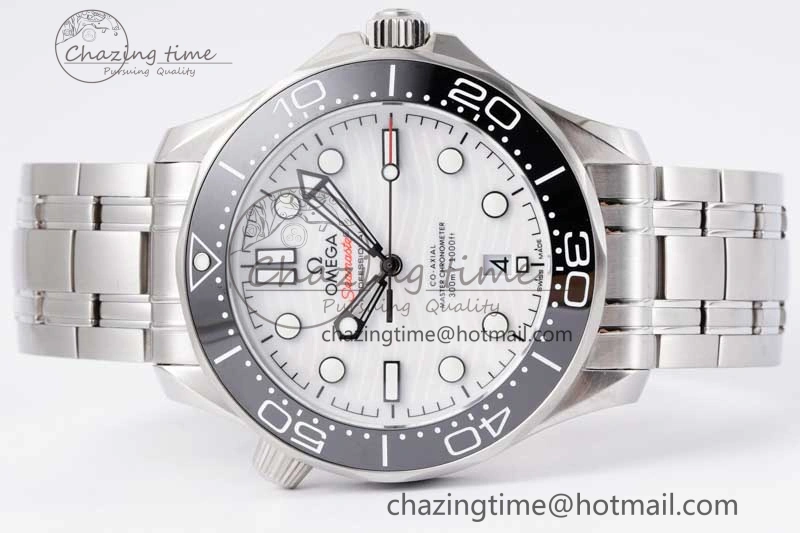 Seamaster Diver 300M SS Black Ceramic Bezel JVSF 1:1 Best Edition White Dial on SS Bracelet A2824