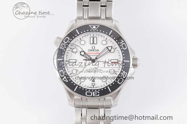 Seamaster Diver 300M SS Black Ceramic Bezel JVSF 1:1 Best Edition White Dial on SS Bracelet A2824