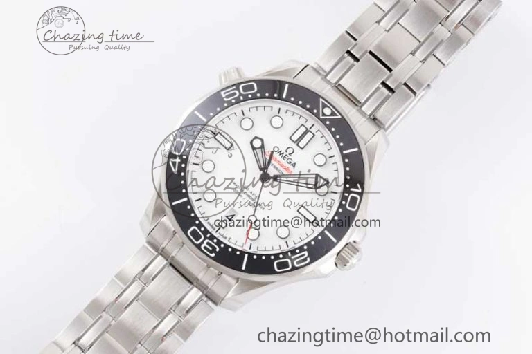Seamaster Diver 300M SS Black Ceramic Bezel JVSF 1:1 Best Edition White Dial on SS Bracelet A2824
