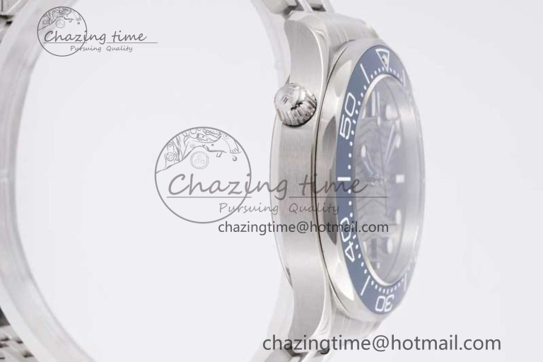 Seamaster Diver 300M SS Blue Ceramic Bezel JVSF 1:1 Best Edition Gray Dial on SS Bracelet A2824
