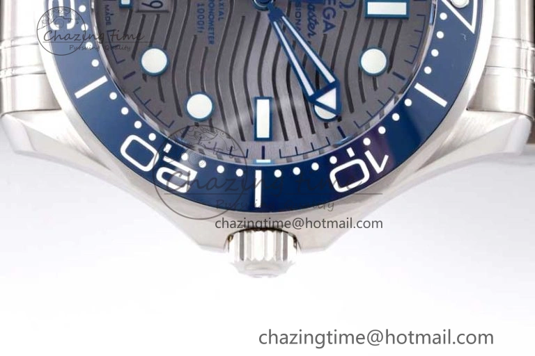 Seamaster Diver 300M SS Blue Ceramic Bezel JVSF 1:1 Best Edition Gray Dial on SS Bracelet A2824