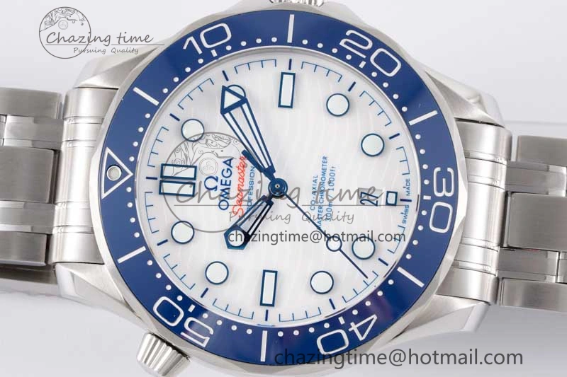 Seamaster Diver 300M SS Blue Ceramic Bezel JVSF 1:1 Best Edition White Dial on SS Bracelet A2824