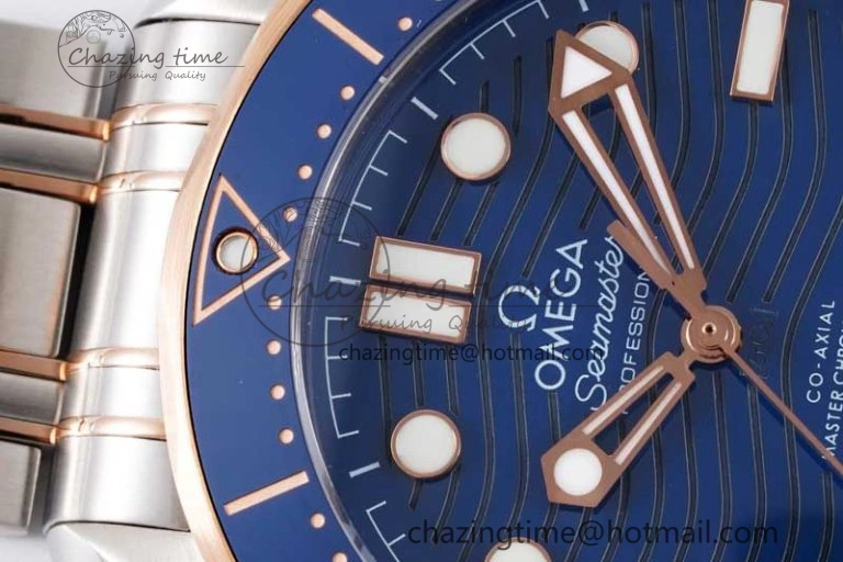 Seamaster Diver 300M SS RG Blue Ceramic Bezel JVSF 1:1 Best Edition Blue Dial on SS RG Bracelet A2824