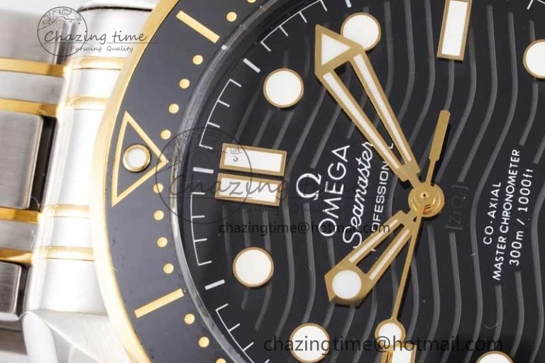 Seamaster Diver 300M SS YG Black Ceramic Bezel JVSF 1:1 Best Edition Black Dial on SS YG Bracelet A2824