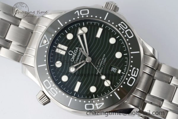 Seamaster Diver 300M VSF 1:1 Best Edition Green Ceramic Green Dial on SS Bracelet A8800 V2