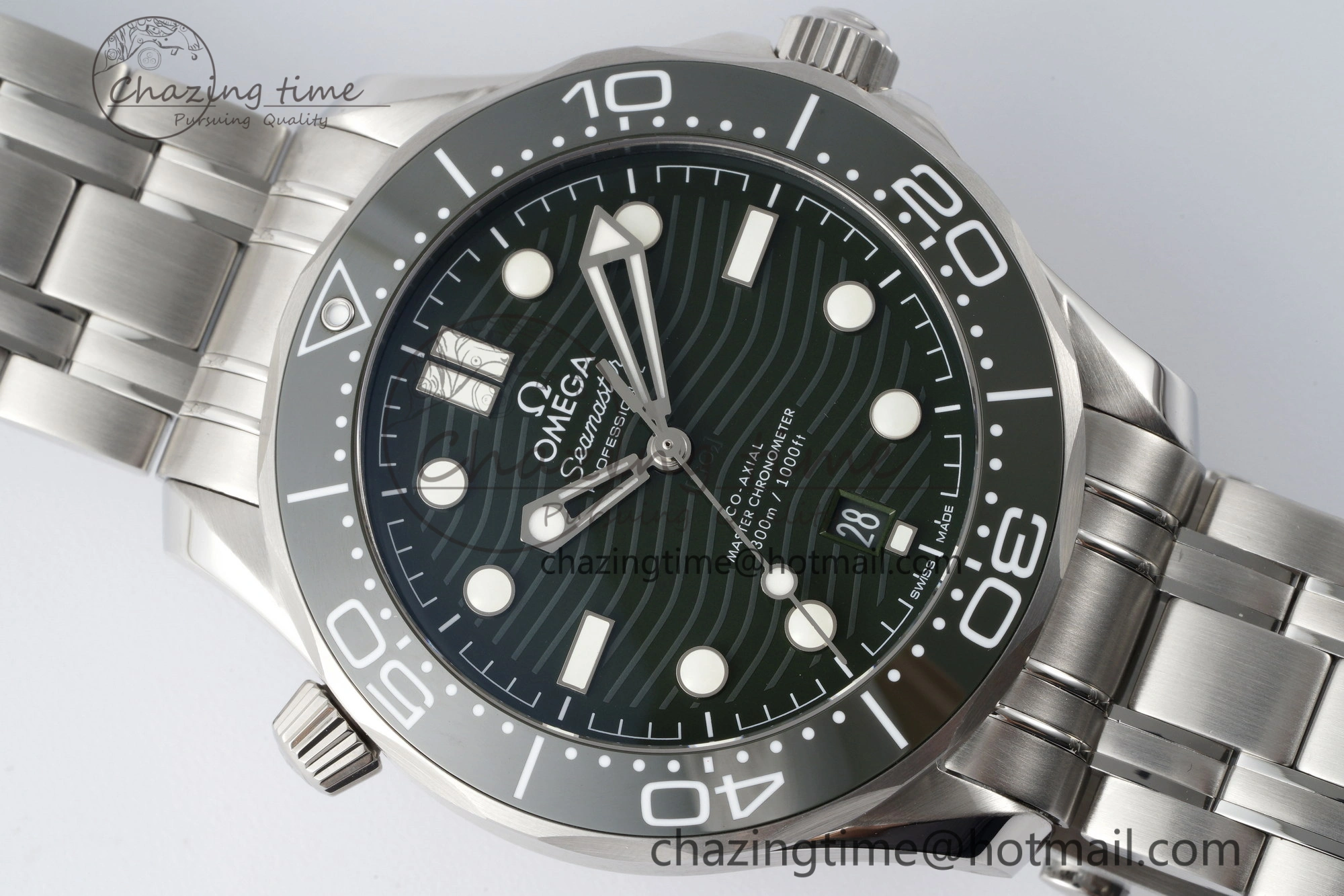 Seamaster Diver 300M VSF 1:1 Best Edition Green Ceramic Green Dial on SS Bracelet A8800 V2