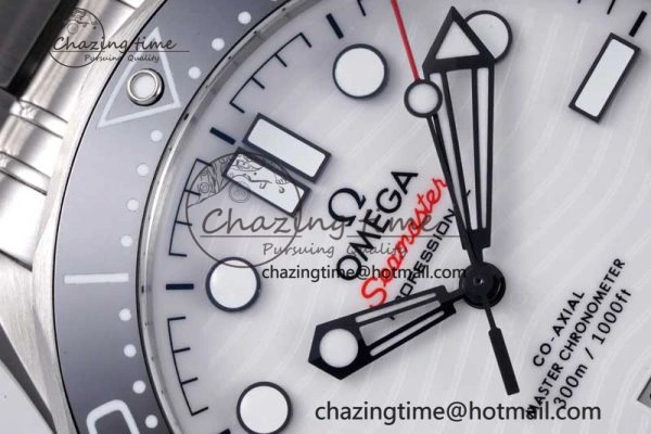 Seamaster Diver 300M ZF 1:1 Best Edition Black Ceramic White Dial on SS Bracelet A8800