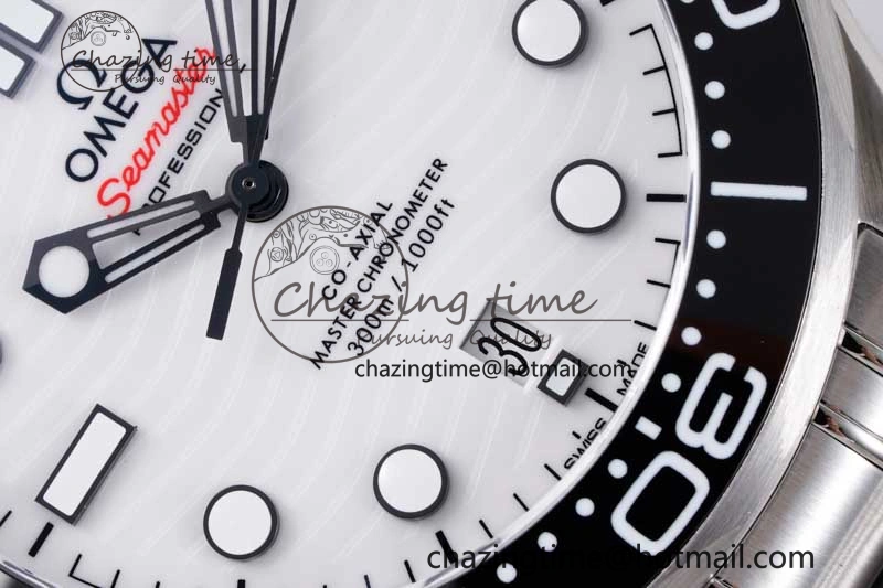 Seamaster Diver 300M ZF 1:1 Best Edition Black Ceramic White Dial on SS Bracelet A8800