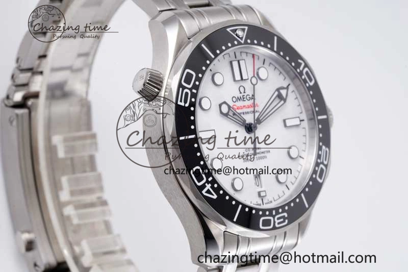Seamaster Diver 300M ZF 1:1 Best Edition Black Ceramic White Dial on SS Bracelet A8800