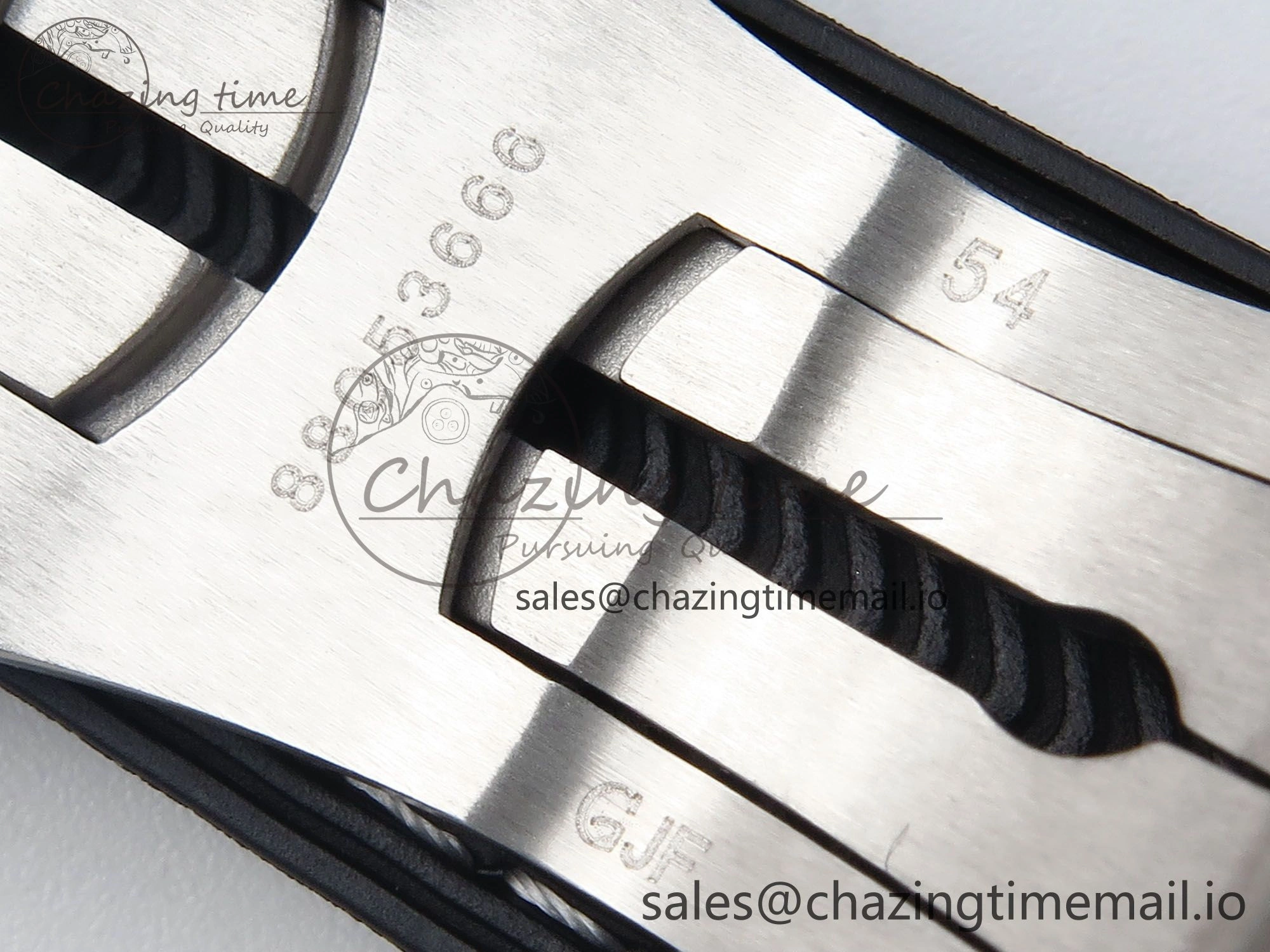 Seamaster Planet Ocean 600M 43.5mm SS SCF 1:1 Best Edition Black Bezel Black Dial on Black Rubber Strap A8900 Super Clone