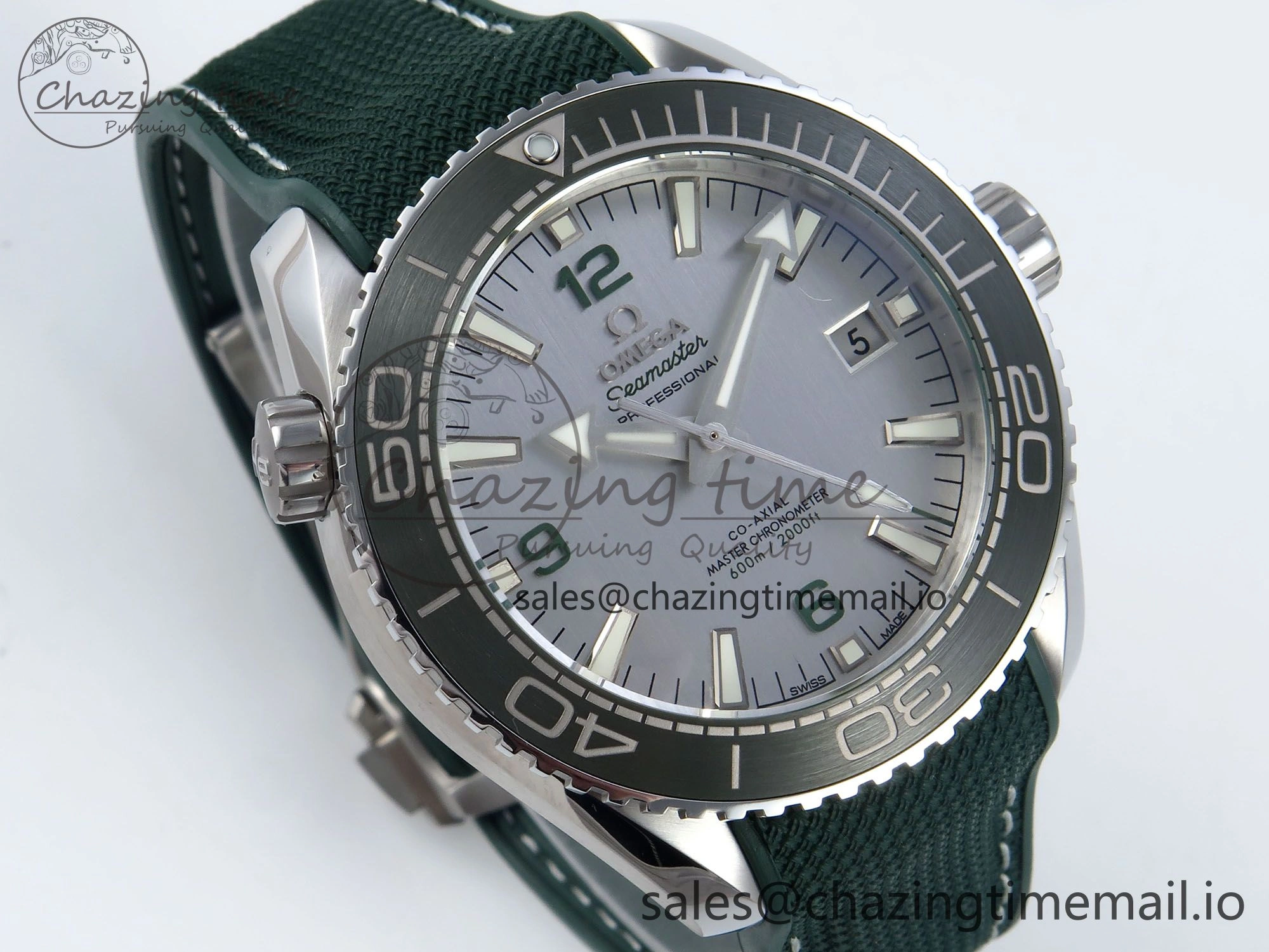 Seamaster Planet Ocean 600M 43.5mm SS SCF 1:1 Best Edition Green Bezel Gray Dial on Green Rubber Strap A8900 Super Clone