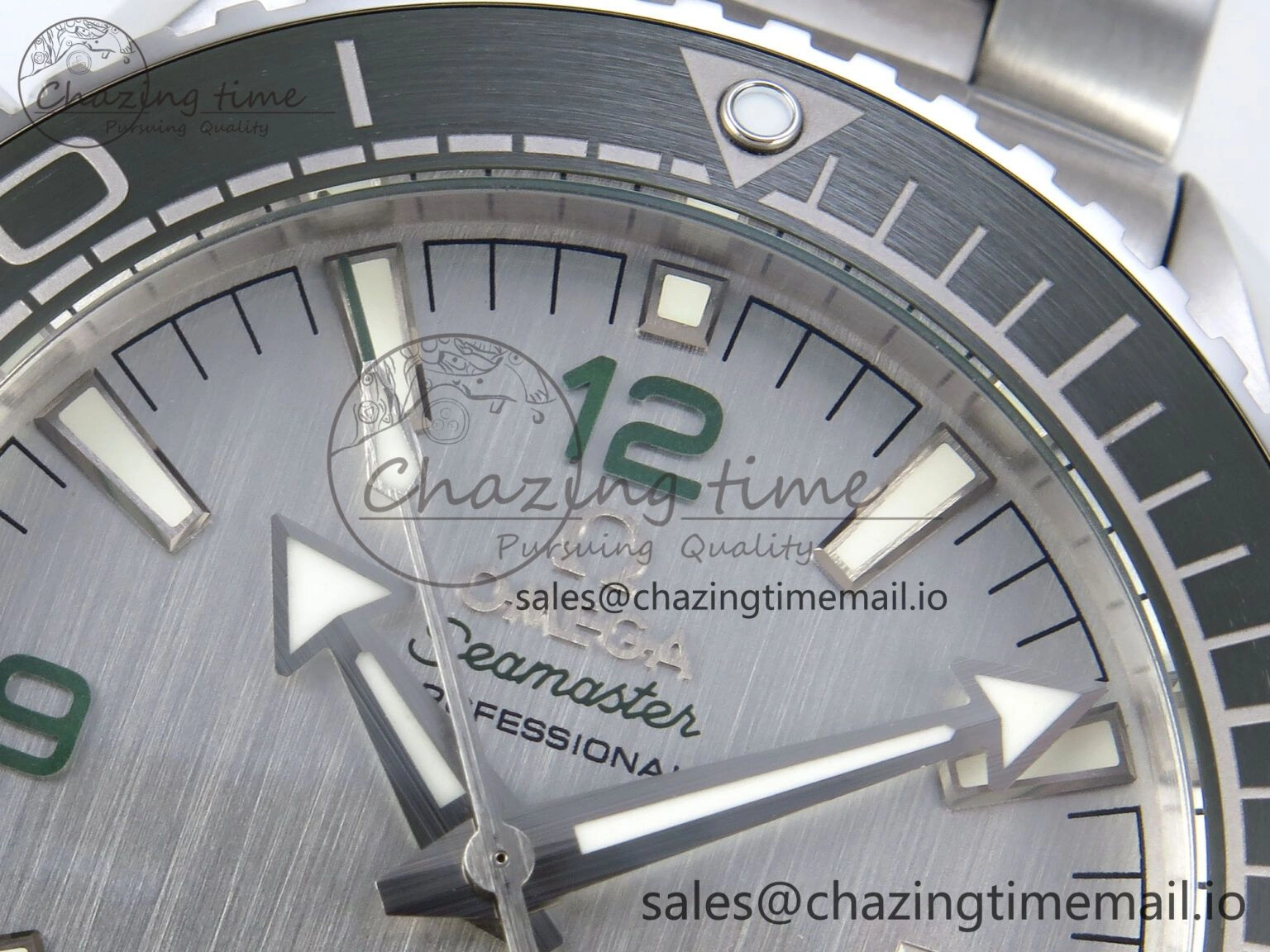 Seamaster Planet Ocean 600M 43.5mm SS SCF 1:1 Best Edition Green Bezel Gray Dial on SS Bracelet A8900 Super Clone