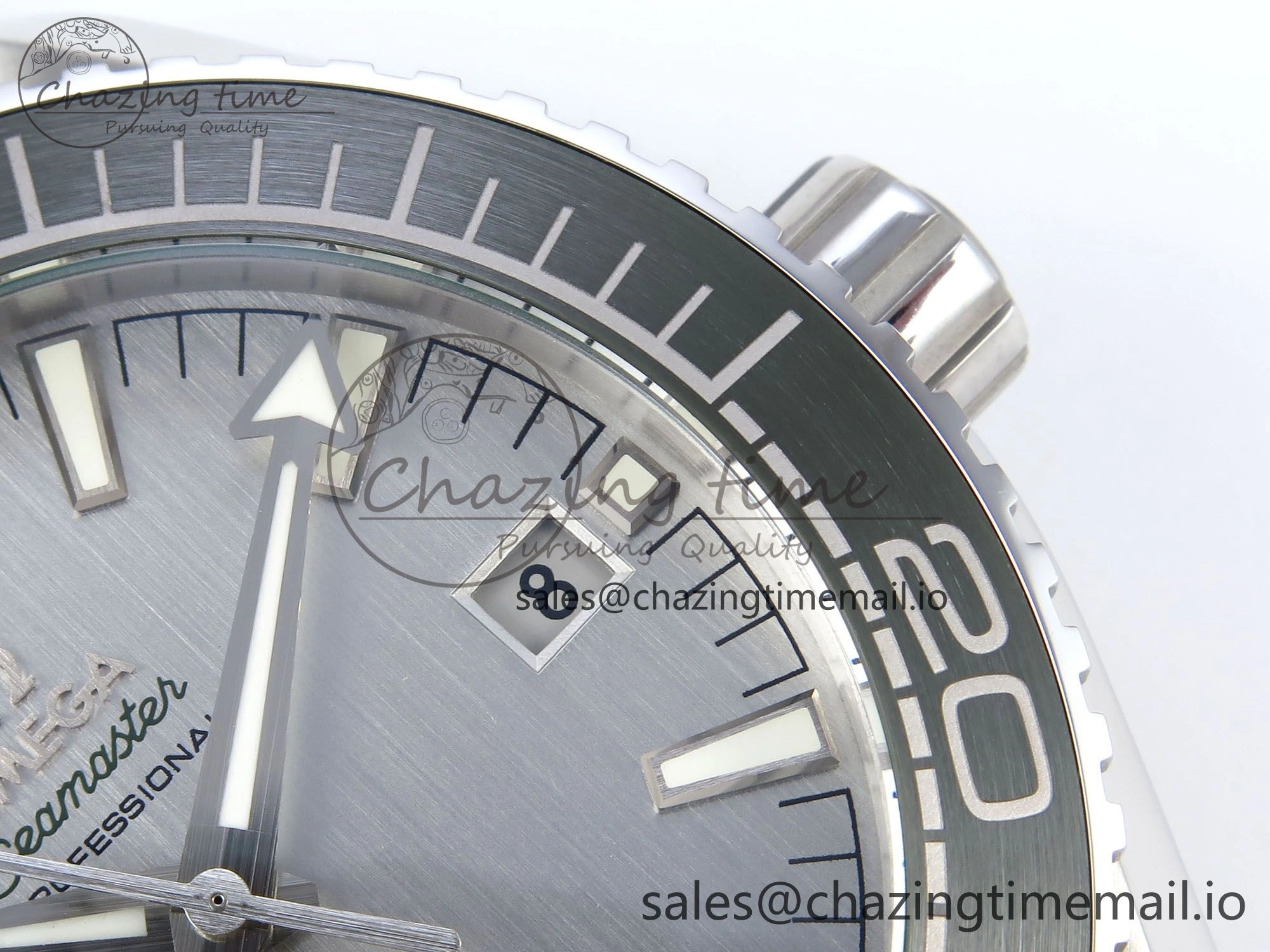 Seamaster Planet Ocean 600M 43.5mm SS SCF 1:1 Best Edition Green Bezel Gray Dial on SS Bracelet A8900 Super Clone