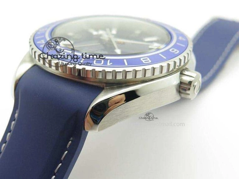 Seamaster Planet Ocean GMT 600M Blue Dial SS On Blue Rubber Strap A8605