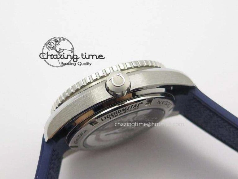 Seamaster Planet Ocean GMT 600M Blue Dial SS On Blue Rubber Strap A8605