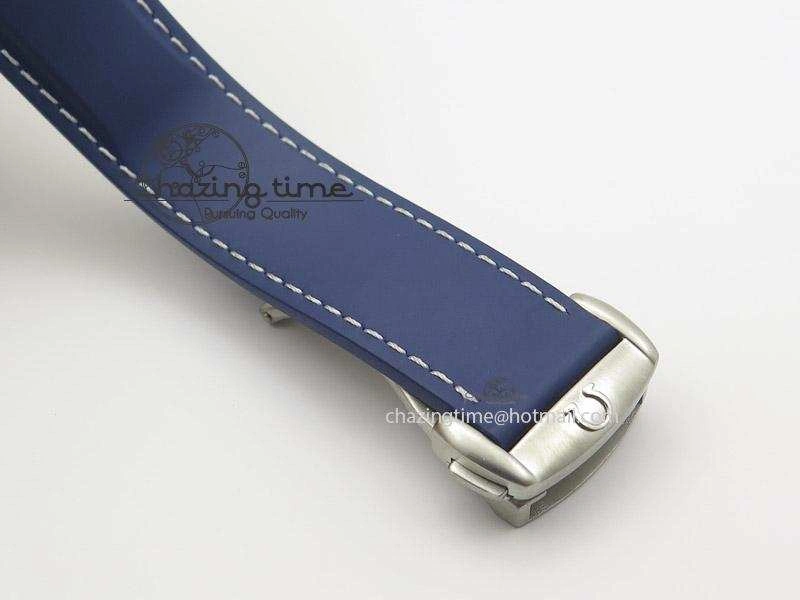 Seamaster Planet Ocean GMT 600M Blue Dial SS On Blue Rubber Strap A8605
