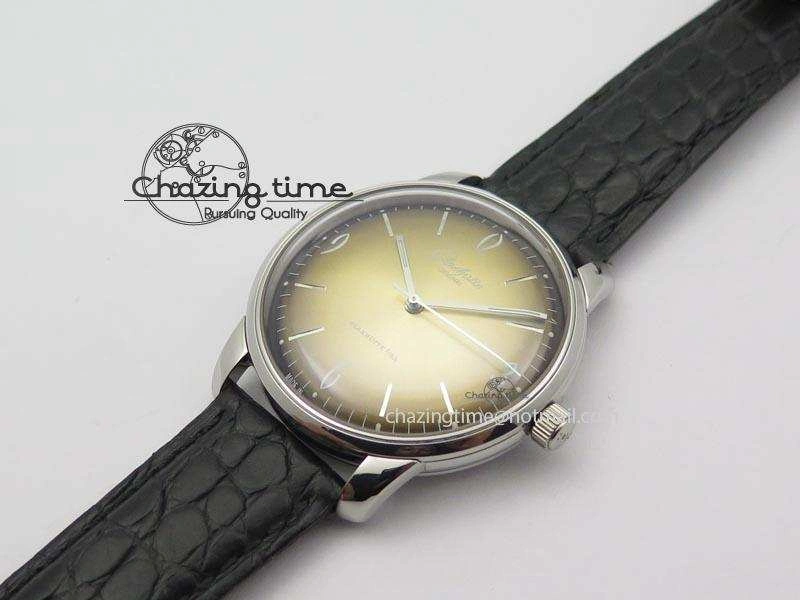 Senator Sixties SS Gold Dial On Black Leather Strap A3959