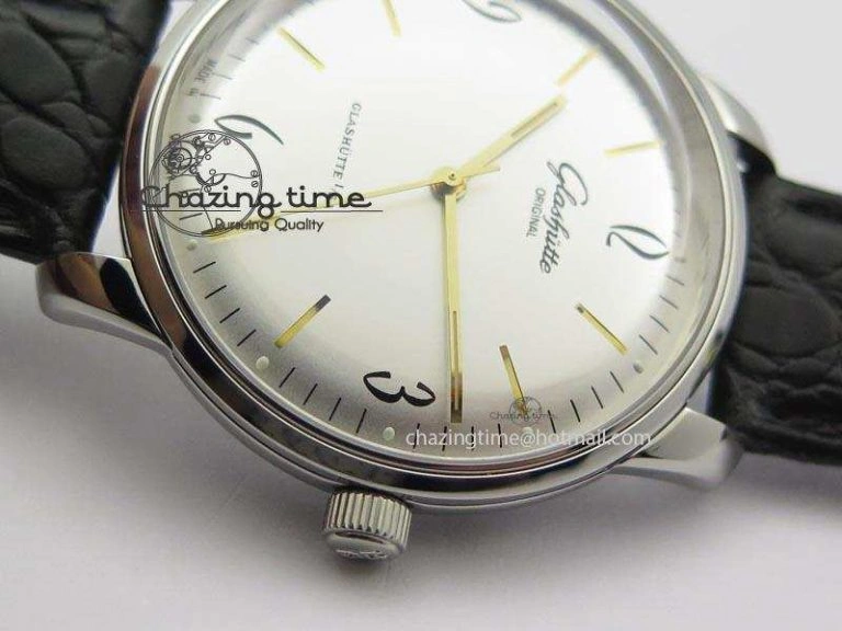 Senator Sixties SS White Dial On Black Leather Strap A3959