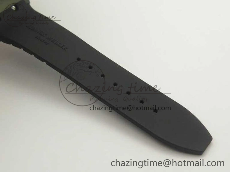 Skafander RG Black On Black Rubber Strap MIYOTA 8215
