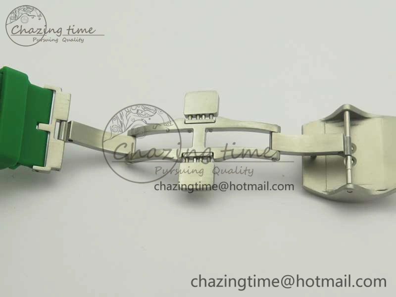 Skafander SS Green On Green Rubber Strap MIYOTA 8215