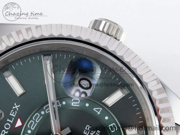 Sky-Dweller 326934 904L SS ZF 1:1 Best Edition Green Dial on SS Jubilee Bracelet A2824
