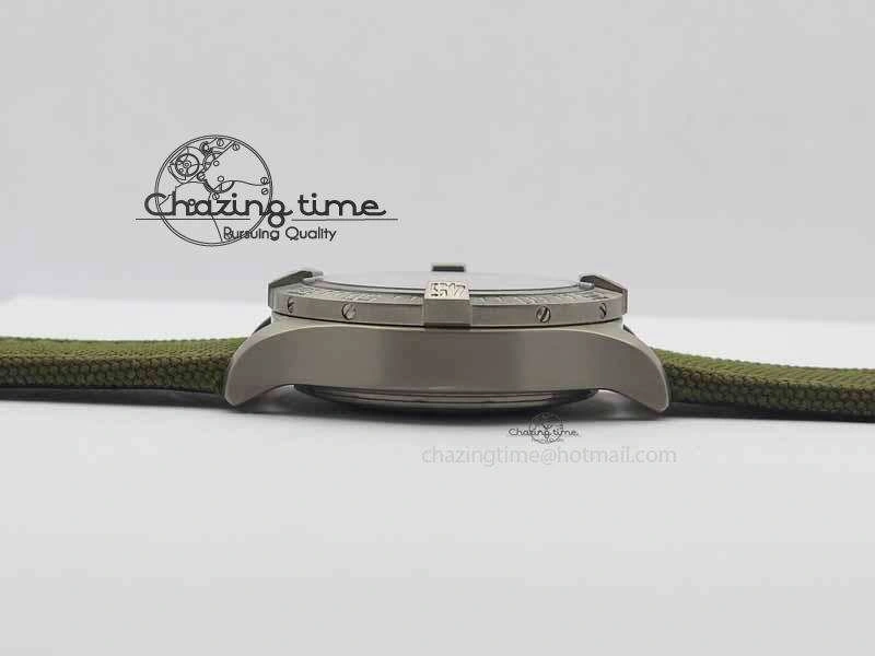 Skyland Avenger Titanium 1:1 Best Edition Gray Numeral Dial On Green Nylon Strap A7750