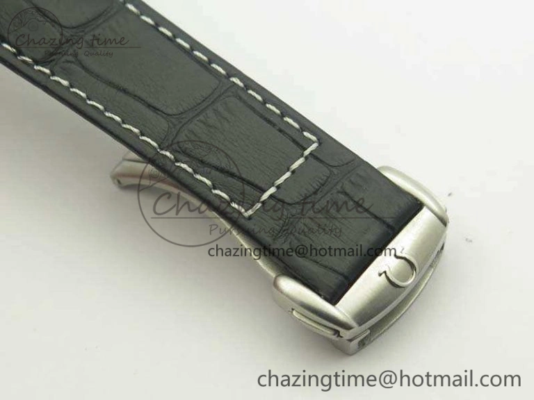 SpeedMaster MoonWatch SS OMF 1:1 Best Edition Black Red Dial On Leather Strap A9300 V2