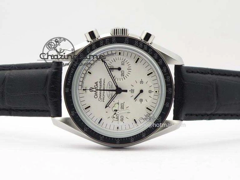 Speedmaster JHF SS Snoopy Award 45th Anniversary White Dial On Black Leather Strap
