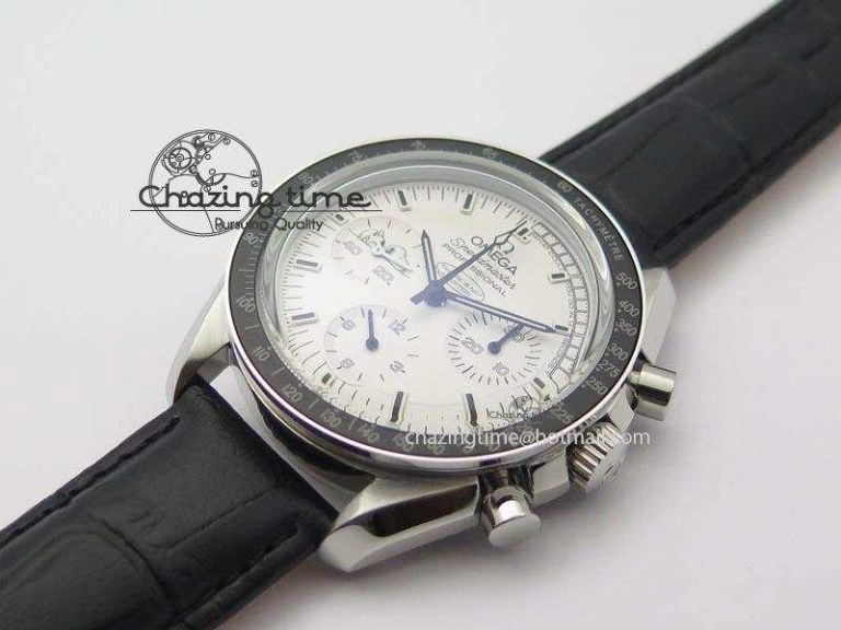 Speedmaster JHF SS Snoopy Award 45th Anniversary White Dial On Black Leather Strap