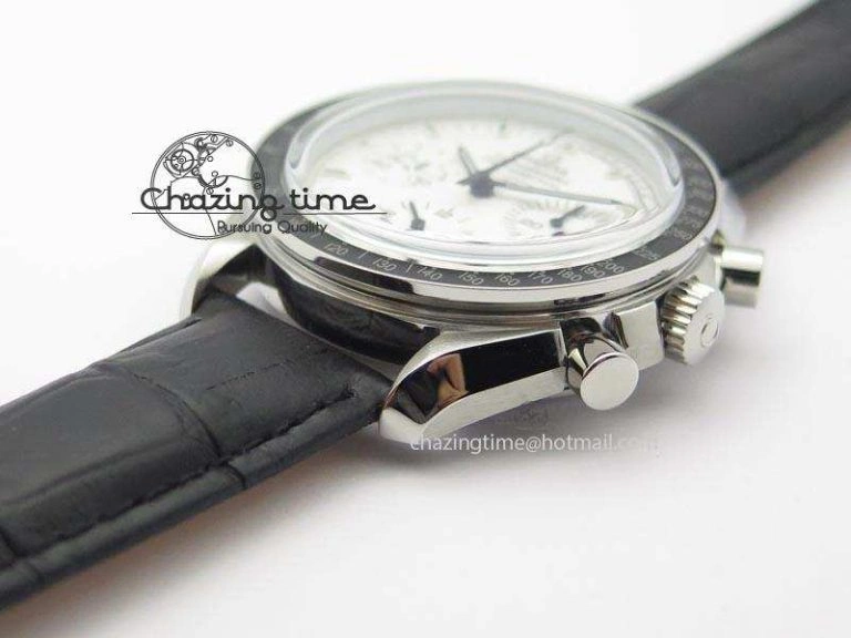 Speedmaster JHF SS Snoopy Award 45th Anniversary White Dial On Black Leather Strap