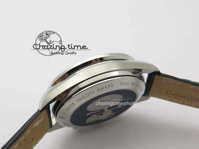 Speedmaster JHF SS Snoopy Award 45th Anniversary White Dial On Black Leather Strap