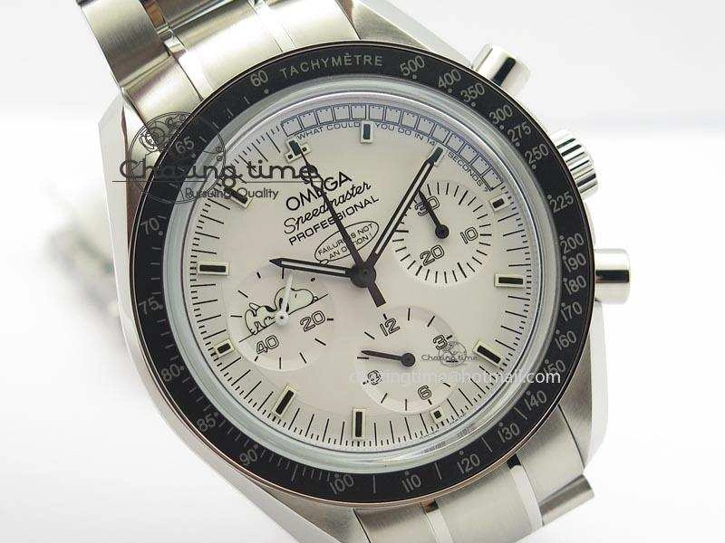 Speedmaster JHF SS Snoopy Award 45th Anniversary White dial On SS Bracelet