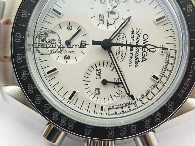 Speedmaster JHF SS Snoopy Award 45th Anniversary White dial On SS Bracelet