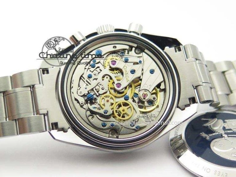 Speedmaster JHF SS Snoopy Award 45th Anniversary White dial On SS Bracelet