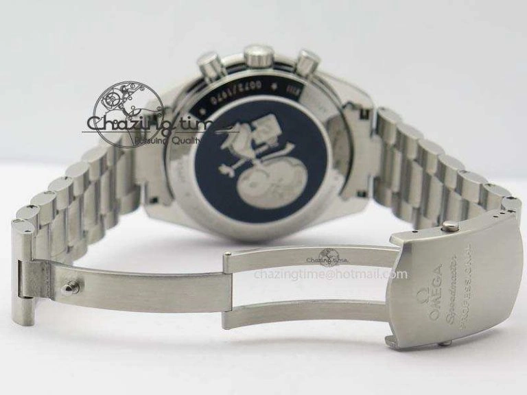 Speedmaster JHF SS Snoopy Award 45th Anniversary White dial On SS Bracelet