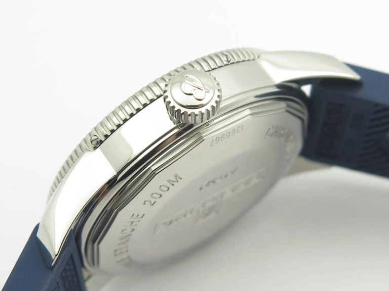 Speedmaster JHF SS ‘Work on the Moon’ Gary Dial On SS Bracelet