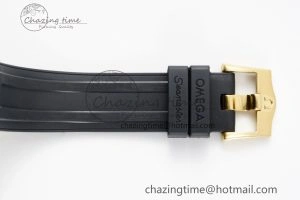 Speedmaster Moonwatch in Moonshine Gold YG RMF Best Edition YG Dial on Black Rubber Strap Manual Chrono