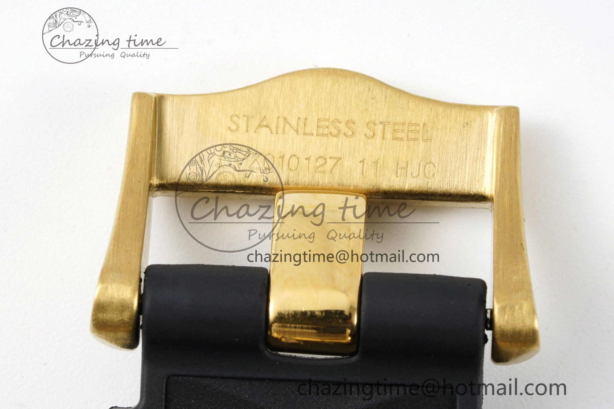 Speedmaster Moonwatch in Moonshine Gold YG RMF Best Edition YG Dial on Black Rubber Strap Manual Chrono