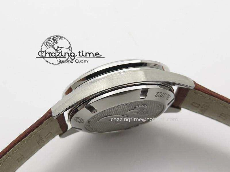 Speedmaster Professional The Moon Watch on Brown Asso Strap Asian Manual Winding Chronograph Movement