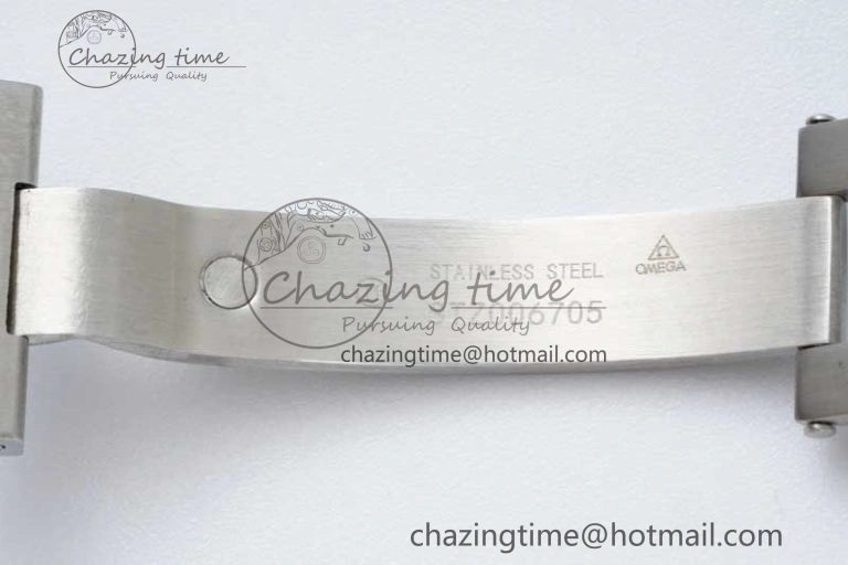 Speedmaster Racing Master SS HKF Best Edition White Dial on SS Bracelet A7750