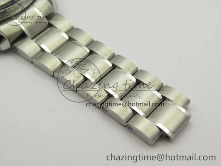 Speedmaster SS Sapphire Crystal Panda White Black Dial on SS Bracelet Manual Winding Chrono Movement