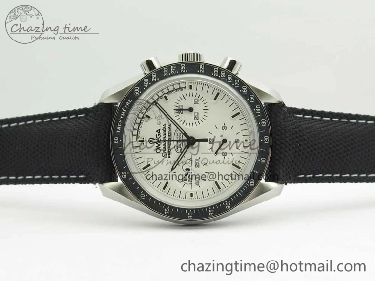 Speedmaster SS Snoopy OMF Best Edition White Dial on Nylon Strap Manual Winding Chrono Movement