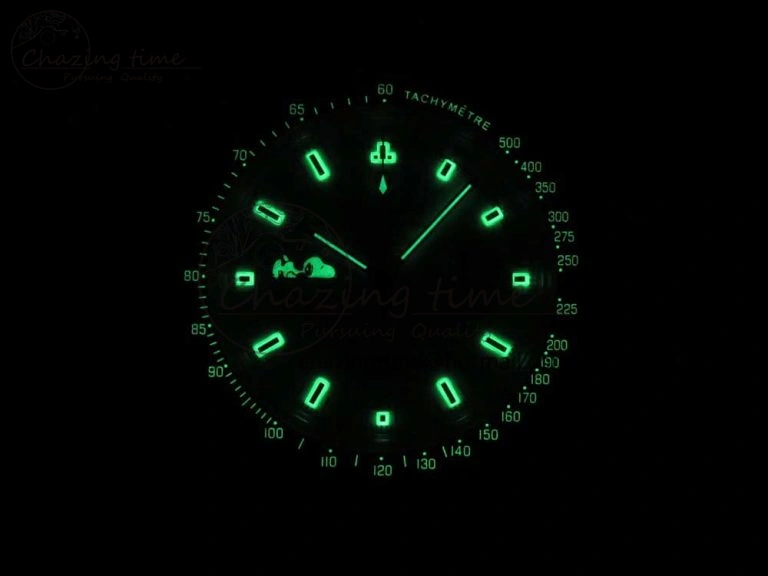 Speedmaster SS Snoopy OMF Best Edition White Dial on Nylon Strap Manual Winding Chrono Movement