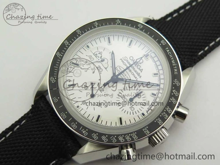Speedmaster SS Snoopy OMF Best Edition White Dial on Nylon Strap Manual Winding Chrono Movement