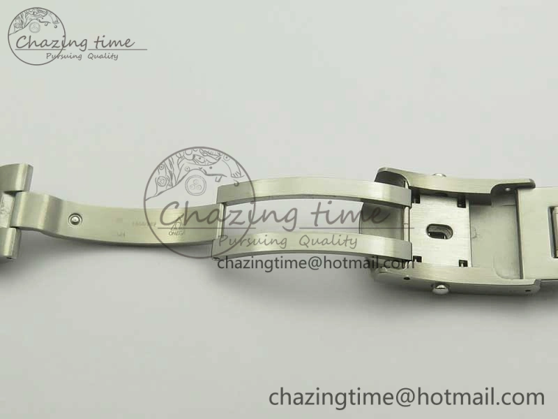 Speedmaster SS Snoopy OMF Best Edition White Dial on SS Bracelet Manual Winding Chrono Movement