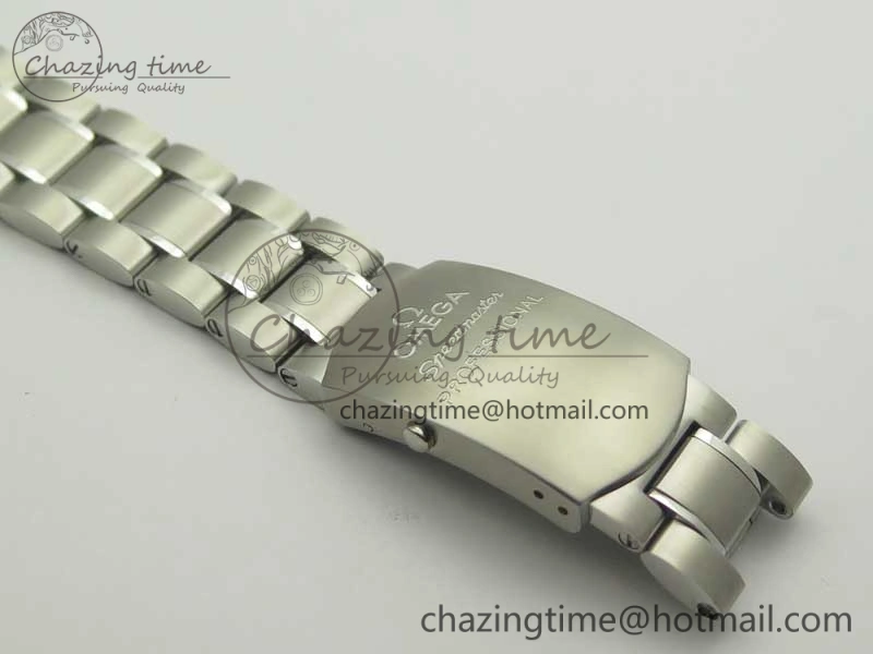 Speedmaster Speedy Tuesday 2‘Ultraman’OMF Best Edition on SS Bracelet Manual Winding Chrono Movement