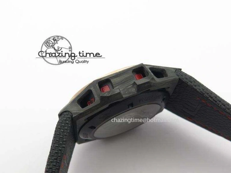 Spidolite II Tech Gold Forge Carbon V6F Best Edition Lite On Black Nylon Strap A23J