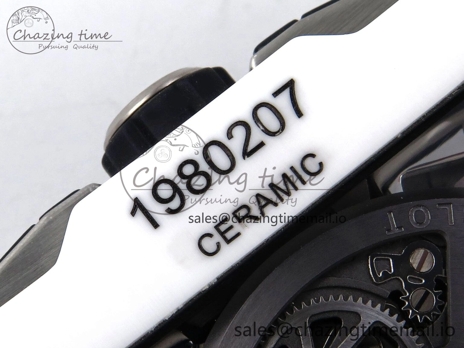 Square Bang Unico White Ceramic BBF 1:1 Best Edition on Rubber Strap A1280