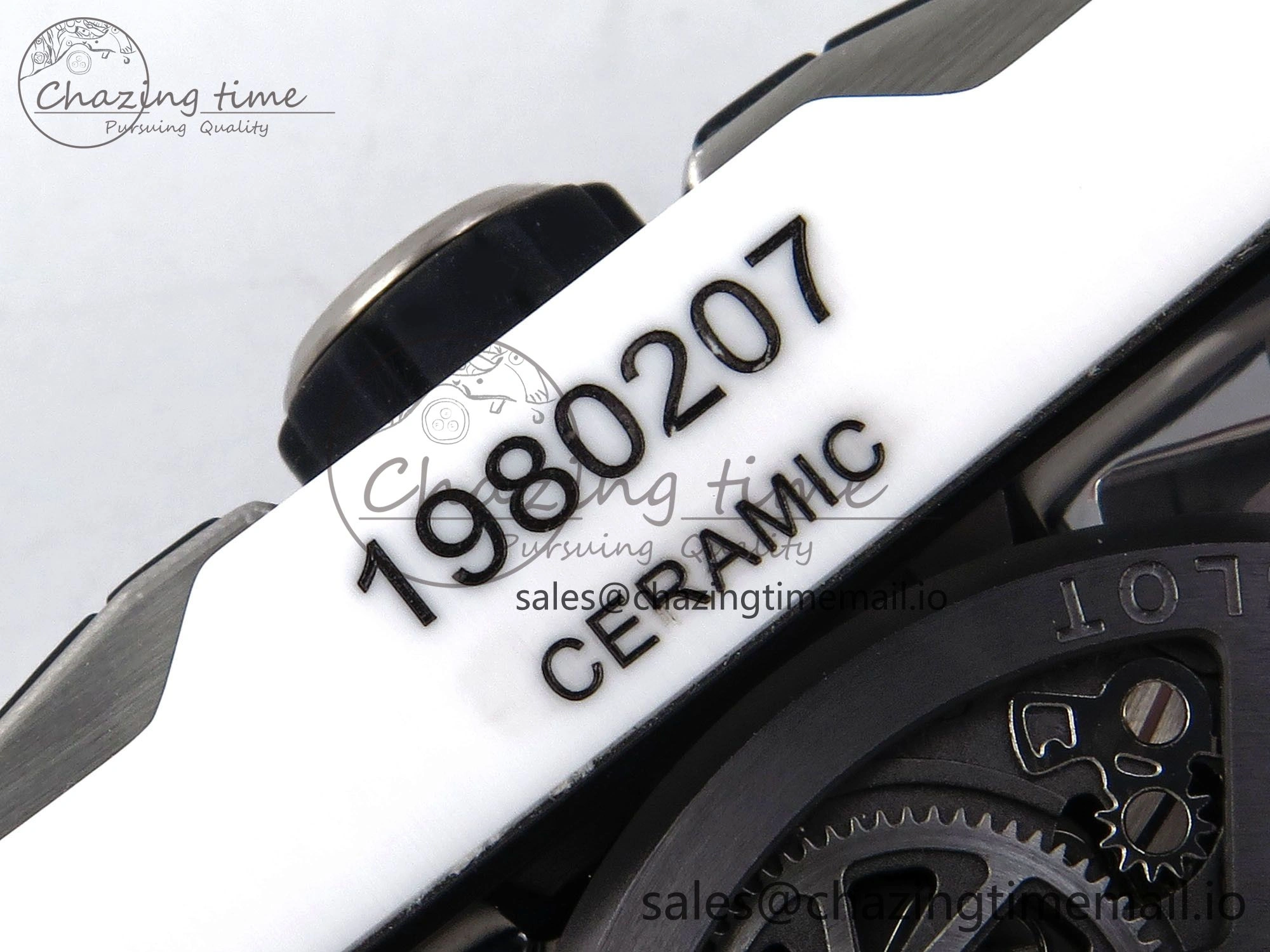 Square Bang Unico White Ceramic BBF 1:1 Best Edition on Rubber Strap A1280